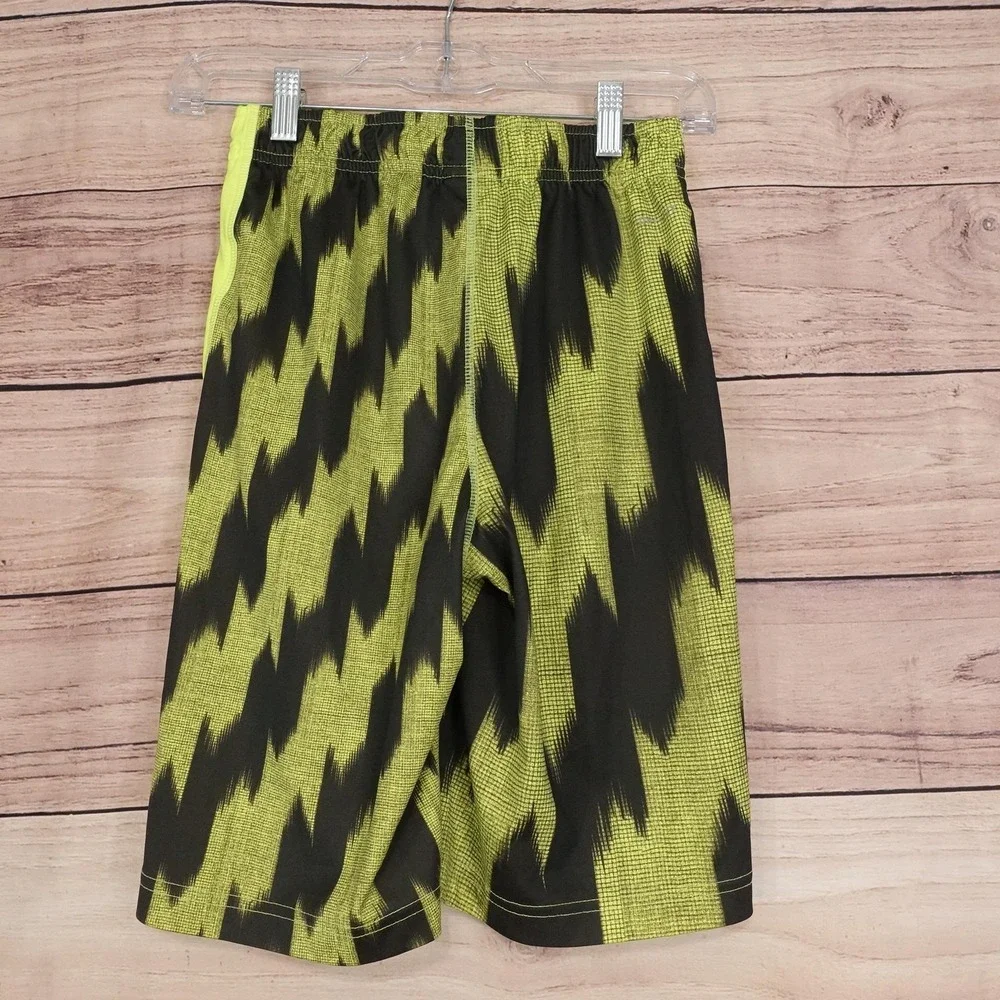 Nike shorts boys